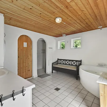 Two-bedroom In Σπίτι διακοπών Ulfborg