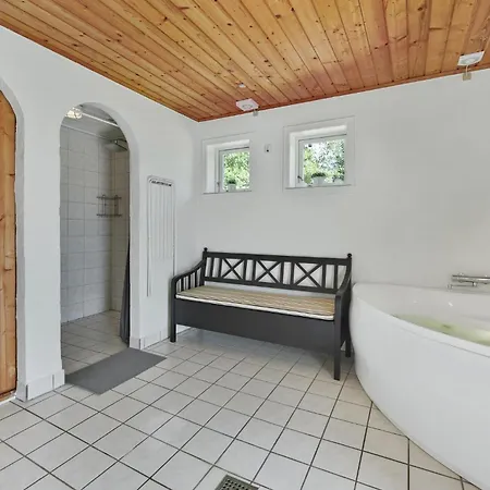 Two-bedroom In Ulfborg